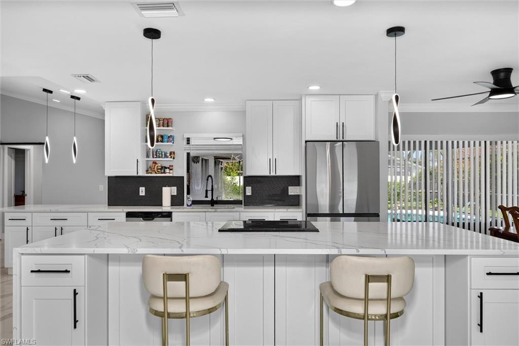 1504 Beechwood TRL photo 6