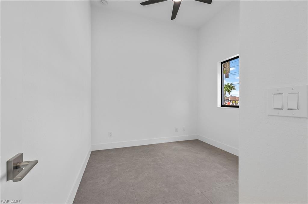 1728 Kismet PKWY W photo 13