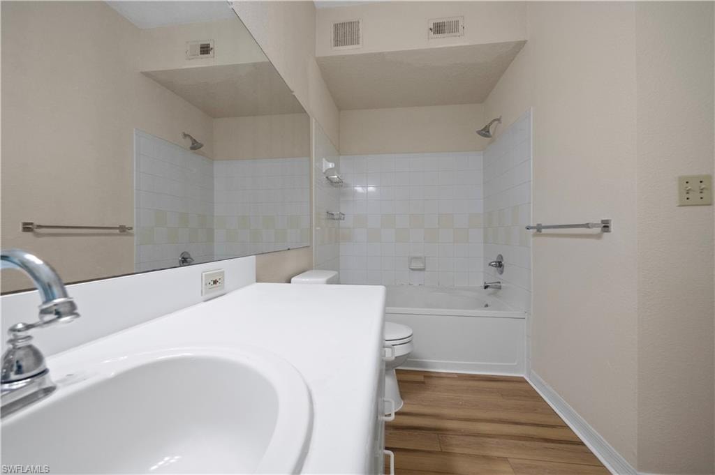 11510 Villa Grand 403 photo 22
