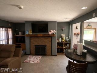 5625 7th AVE photo 6