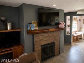 5625 7th AVE photo 7