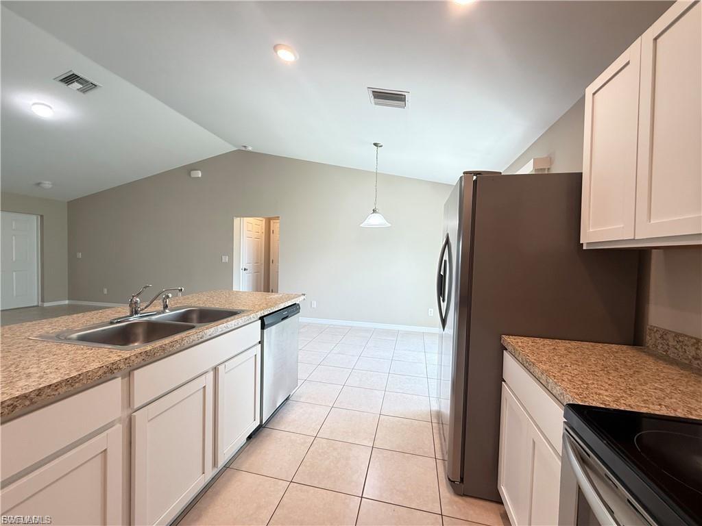 1727 NW 15th ST