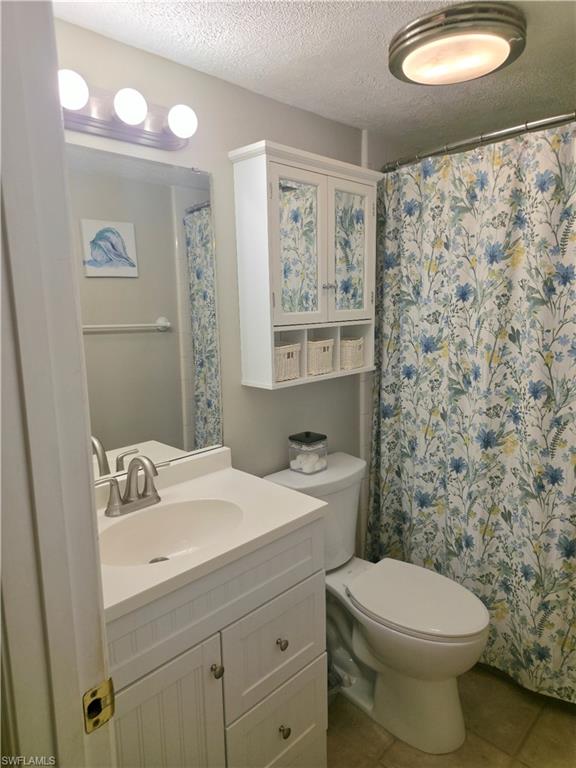 6777 Winkler RD 156 photo 22