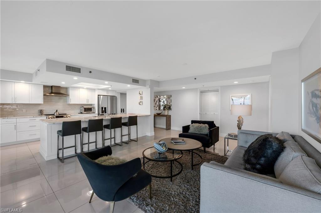 6585 Nicholas BLVD 1702