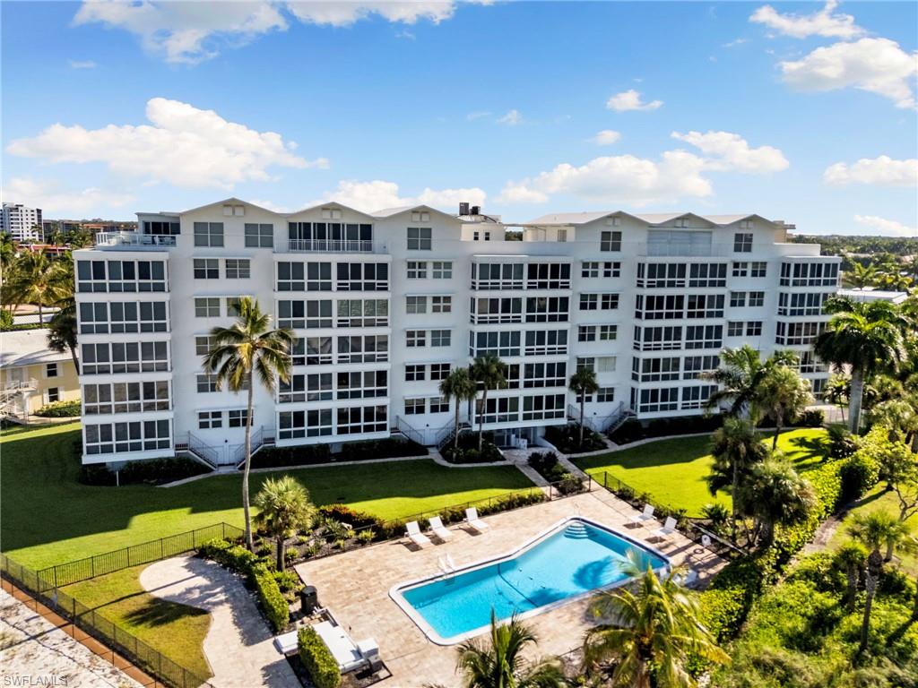 2121 Gulf Shore BLVD N 203 photo 37