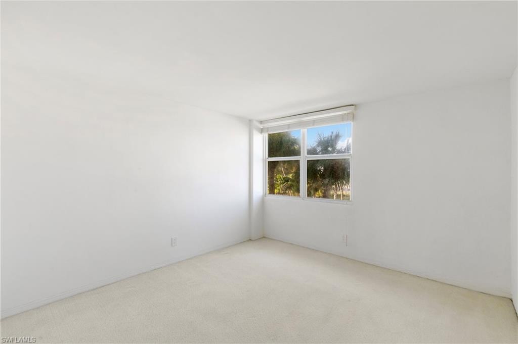 2121 Gulf Shore BLVD N 203 photo 19