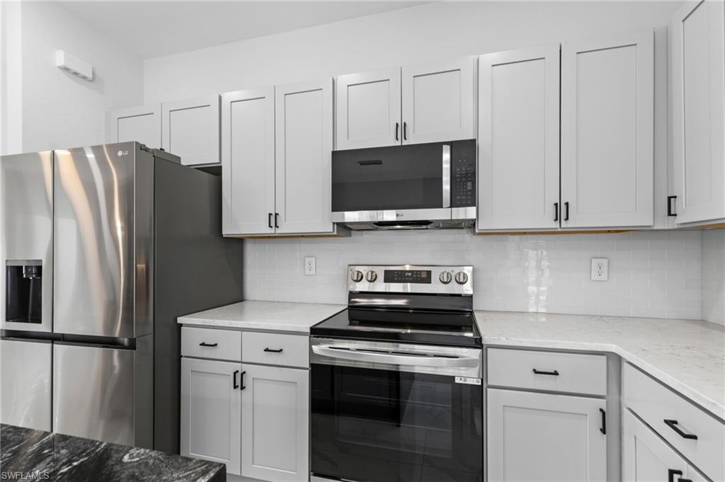 3921 NW 40th LN photo 9
