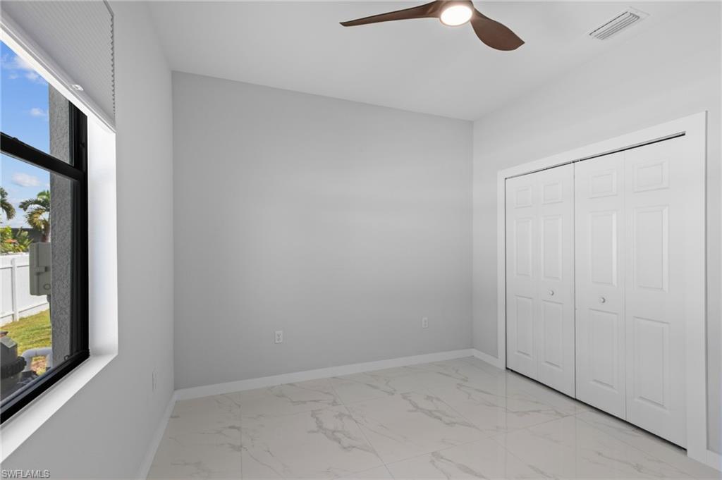 3921 NW 40th LN photo 25