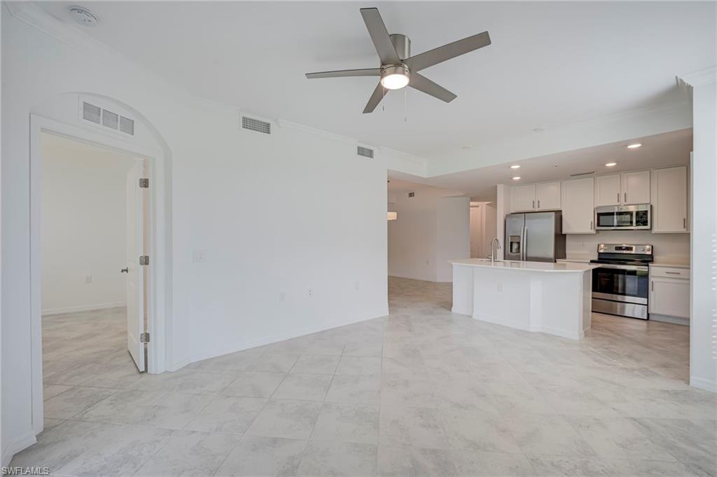 6046 National BLVD 411 photo 6
