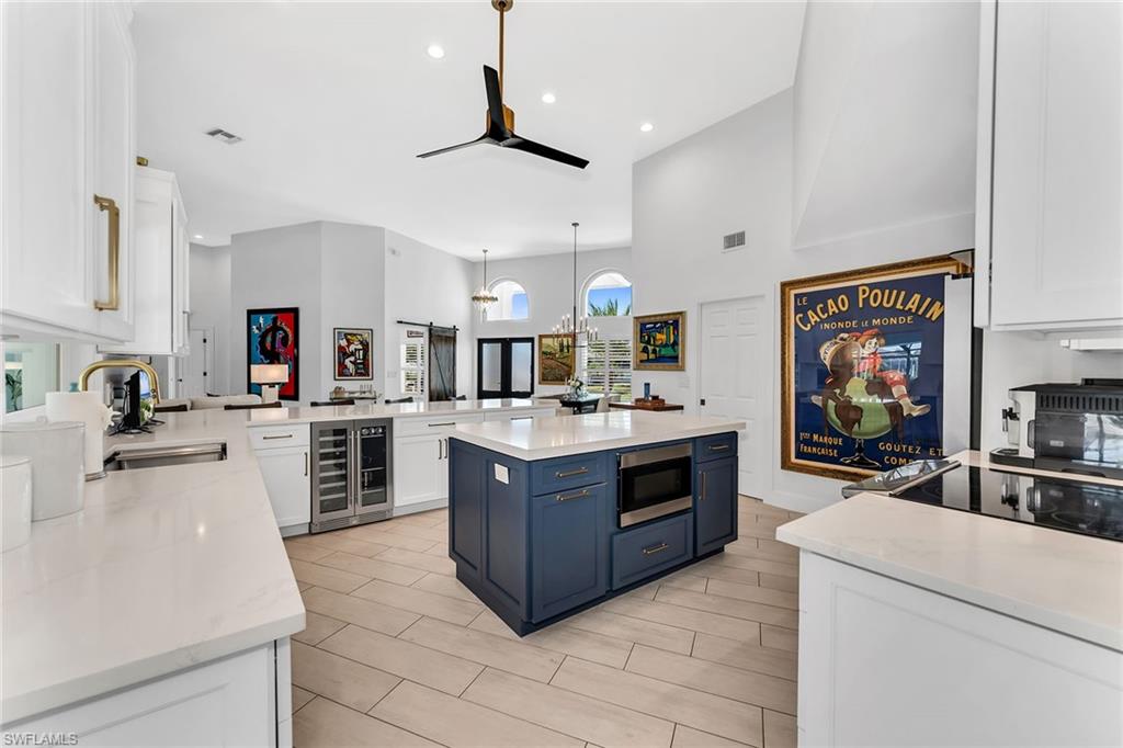 1276 Treasure CT photo 7