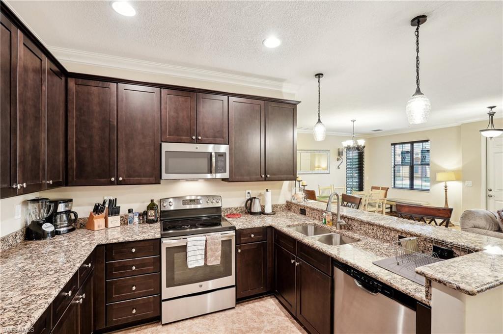 9064 Capistrano ST N 5004 photo 10