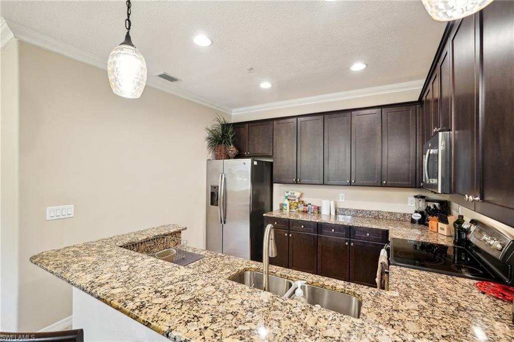 9064 Capistrano ST N 5004 photo 11