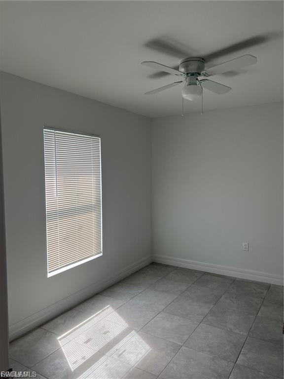 6064 Laurelwood DR photo 7