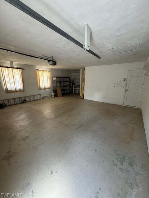 961 Scott DR photo 17