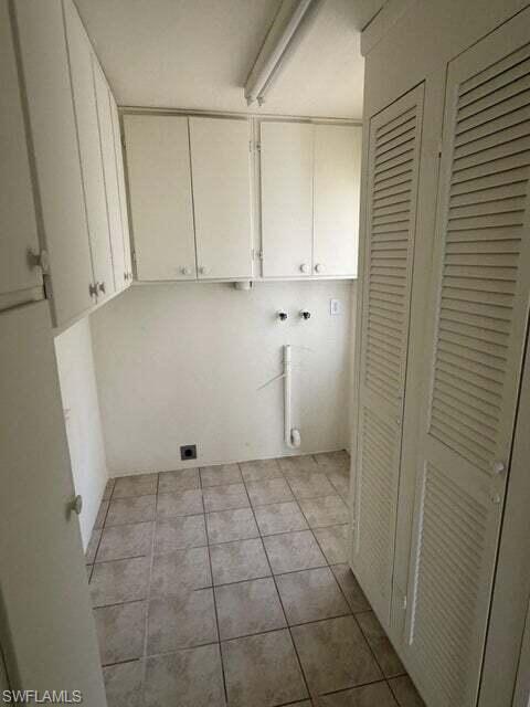 961 Scott DR photo 20