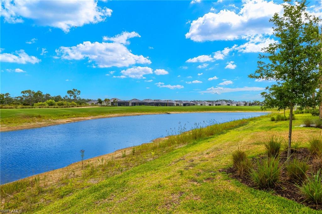 15895 Grassland LN 4521 photo 24