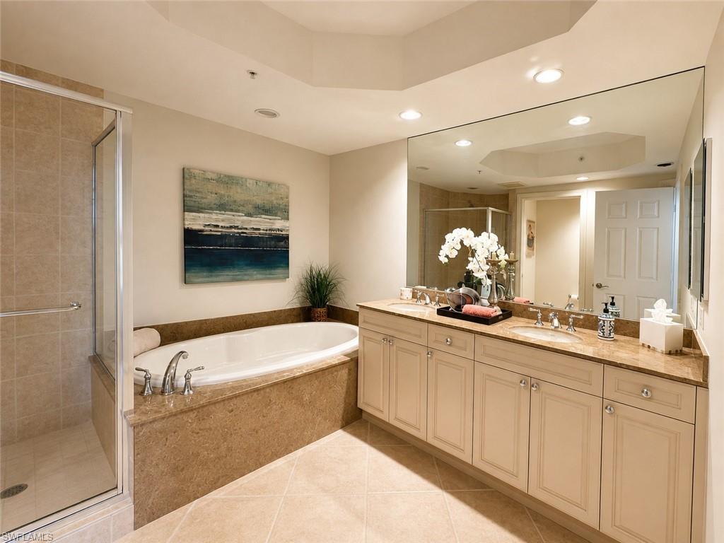 23540 Via Veneto BLVD 1703 photo 10