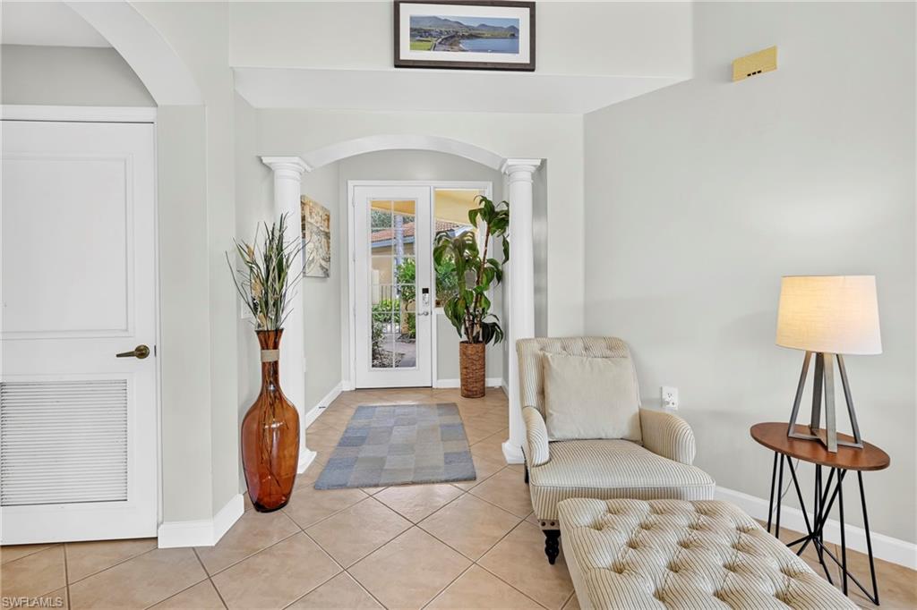 20231 Burnside PL 403 photo 12