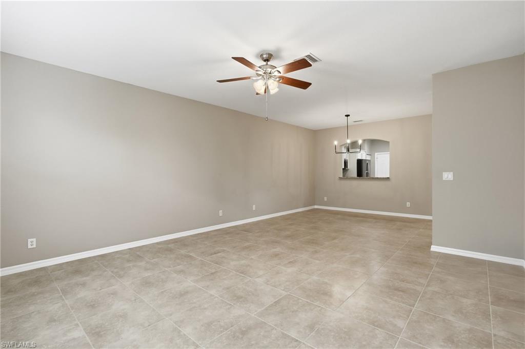 9829 Roundstone CIR photo 12
