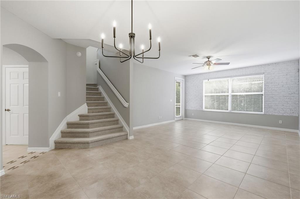 9829 Roundstone CIR photo 9