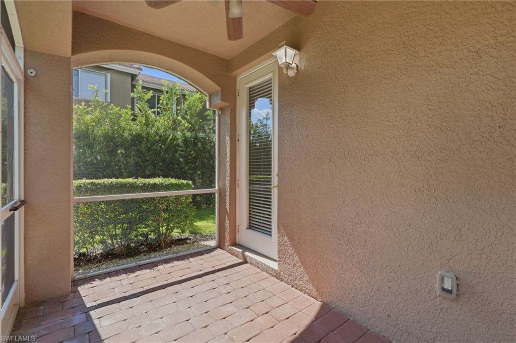 9829 Roundstone CIR photo 40