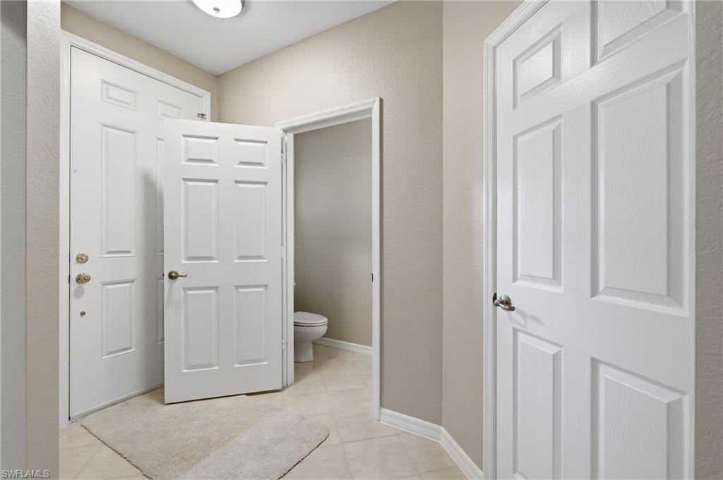 9829 Roundstone CIR photo 35