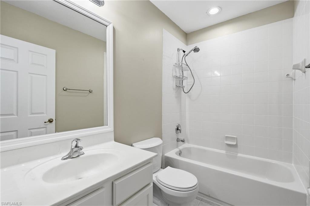 9829 Roundstone CIR photo 29