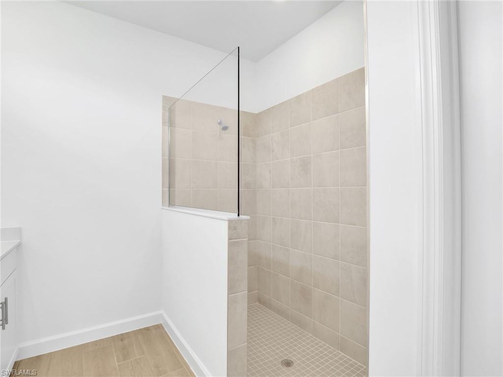 20416 Verawood LOOP photo 22