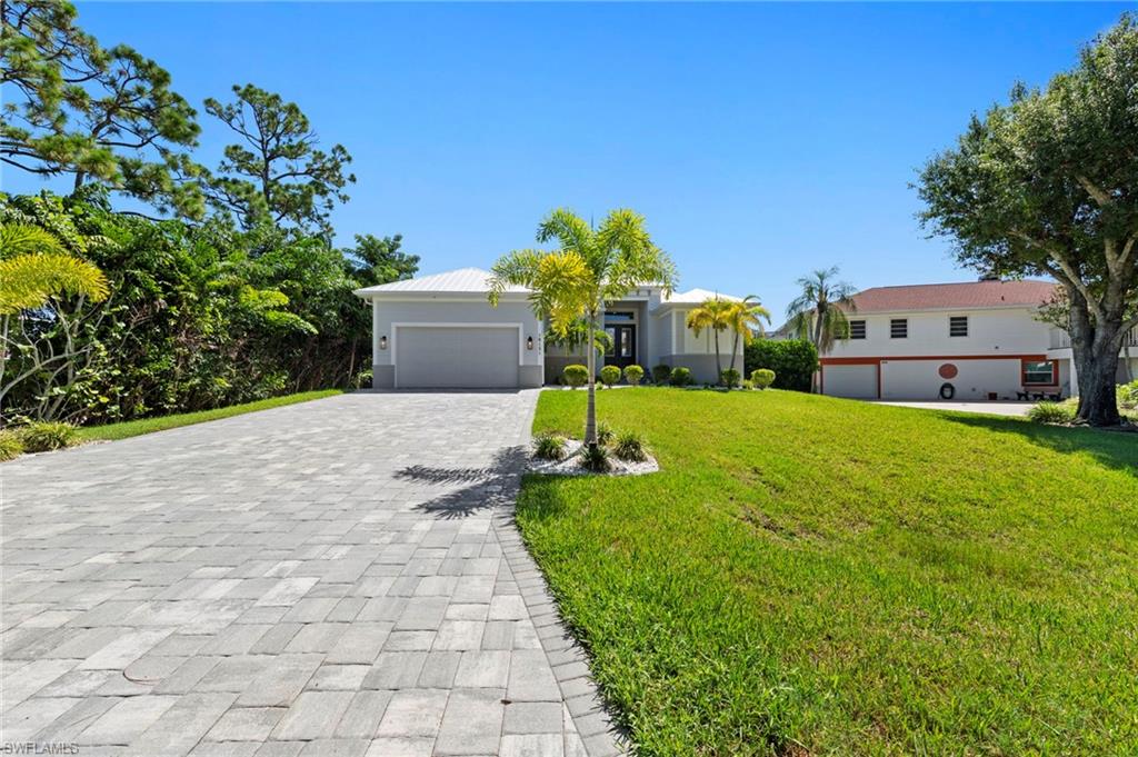 18151 Parkridge CIR