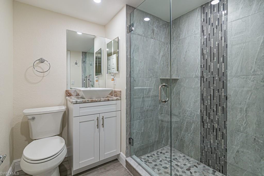 2562 Kings Lake BLVD 102 photo 15