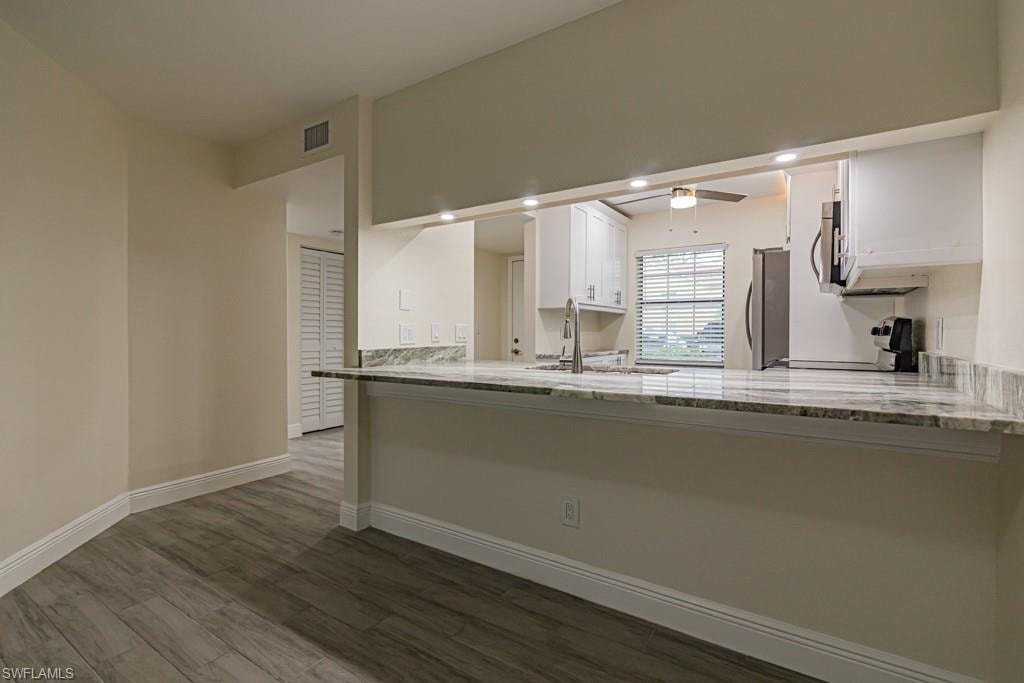 2562 Kings Lake BLVD 102 photo 8