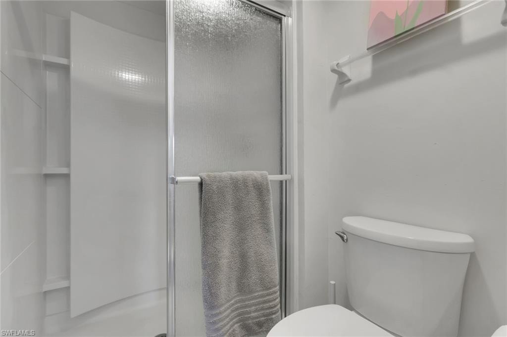1025 Foxfire LN 303 photo 20