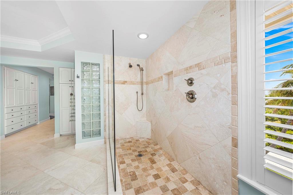 408 Bella Vista WAY E photo 22