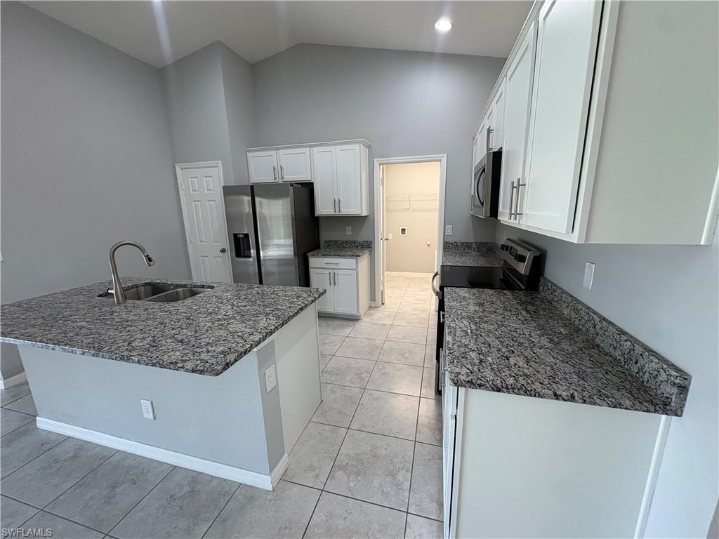 4602 NW 36th PL photo 13