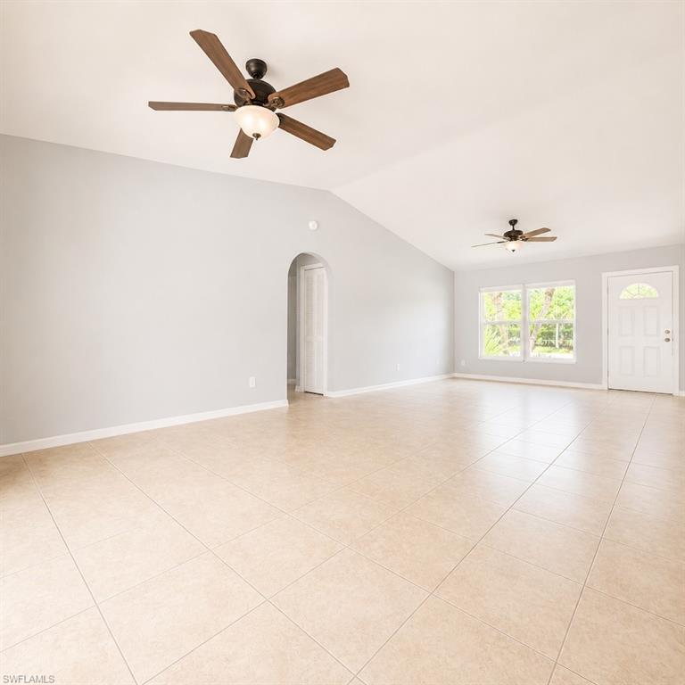 124 SE 27th ST