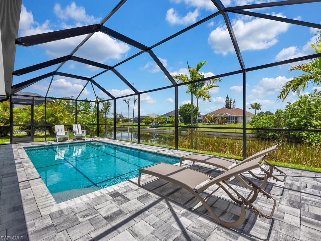 3505 SW 8th CT