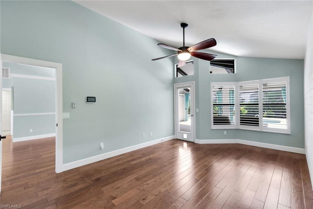 520 Raven WAY photo 15