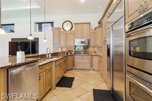 4862 Conover CT photo 11