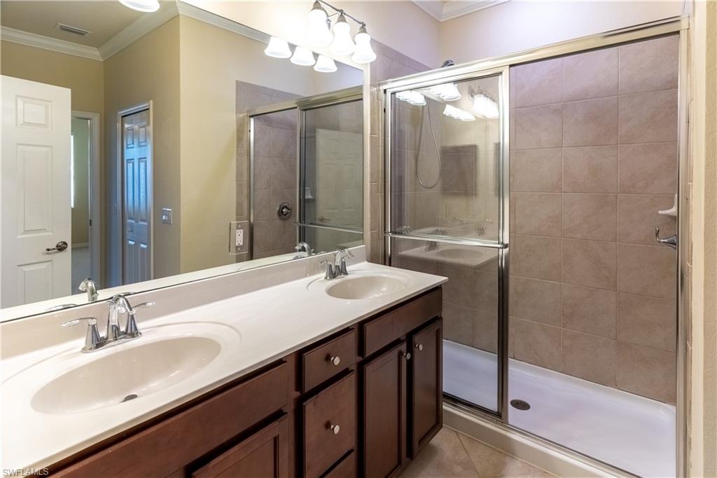 10274 Via Colomba CIR photo 17