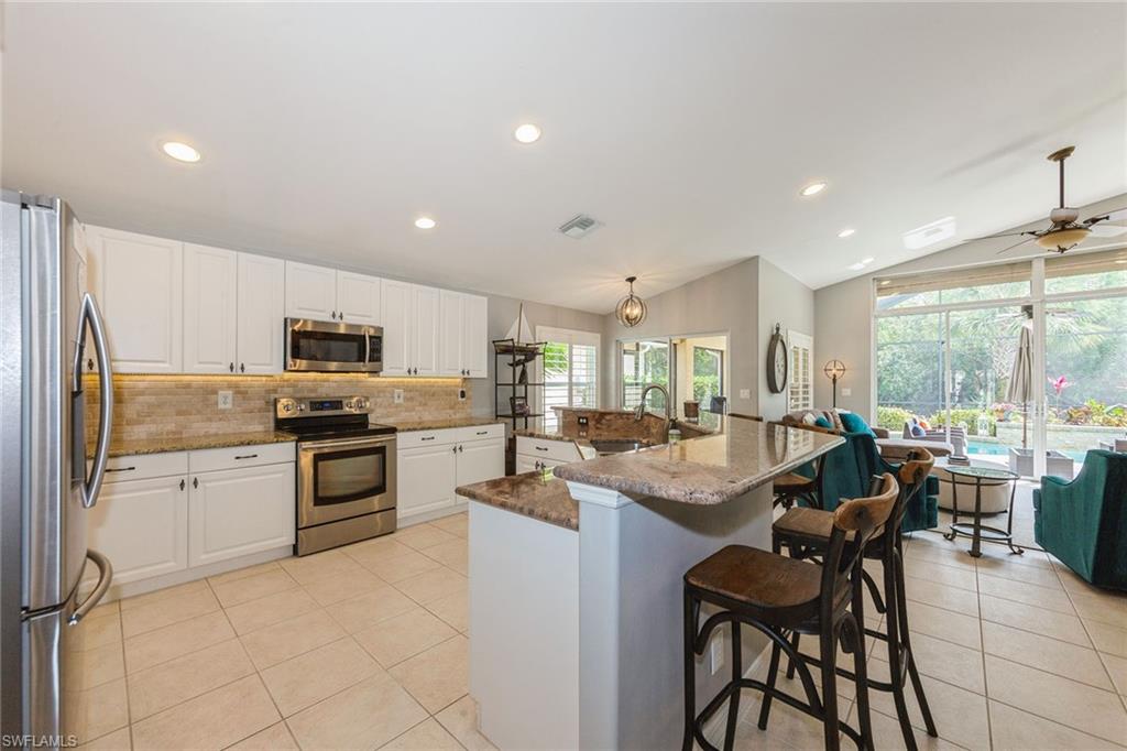 2438 Butterfly Palm DR photo 6