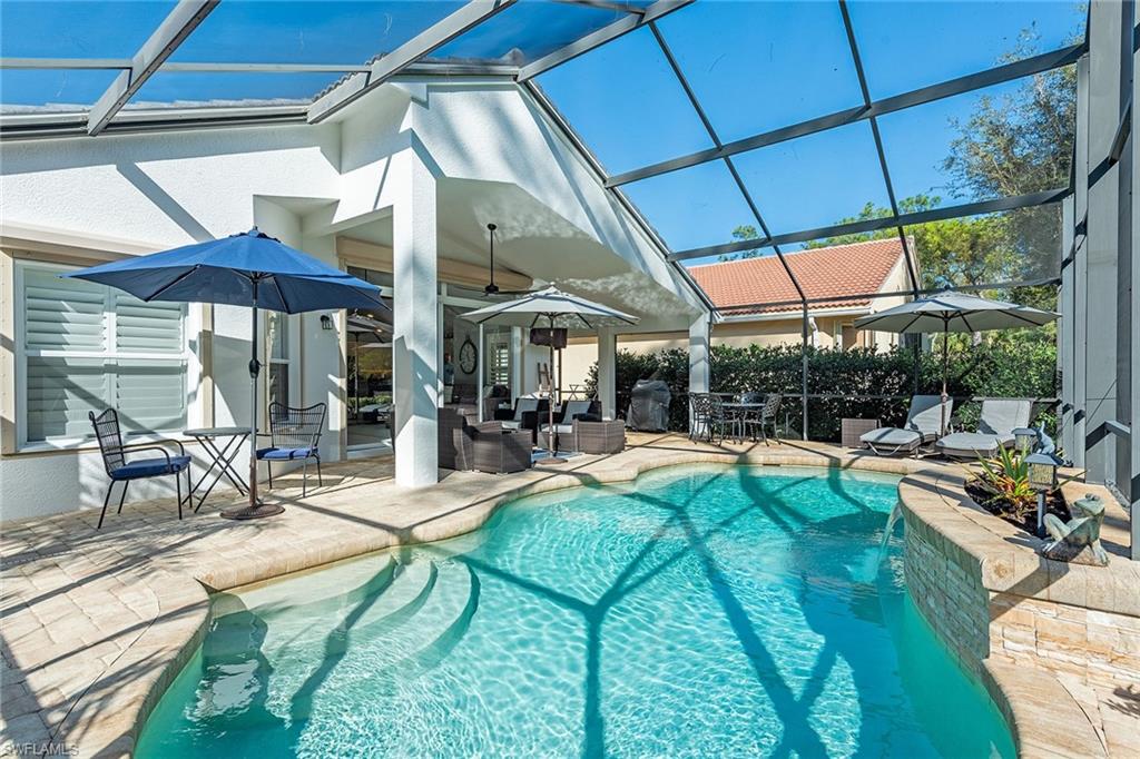 2438 Butterfly Palm DR photo 17