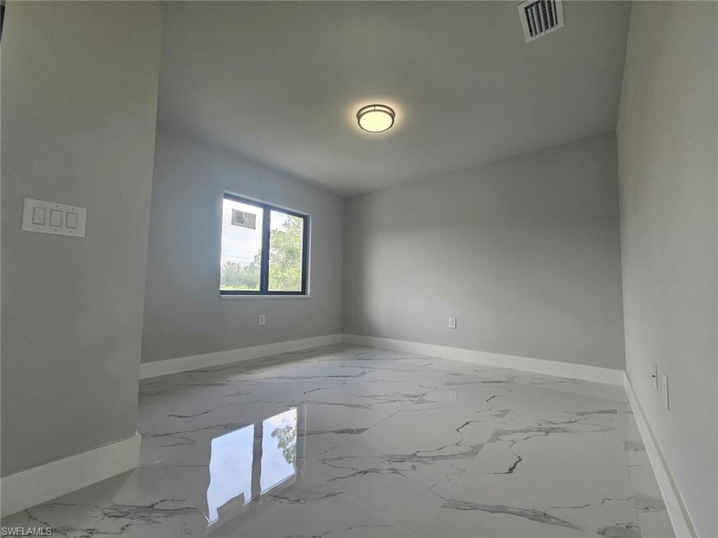 1102 Poinsettia AVE photo 11