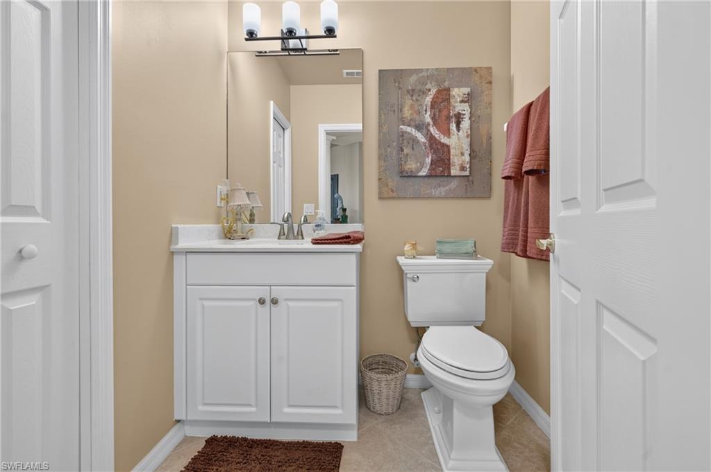 3620 Lansing LOOP 101 photo 22