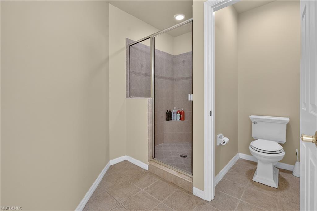 3620 Lansing LOOP 101 photo 19