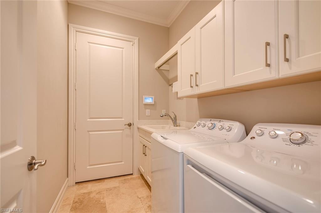 6560 Roma WAY photo 17