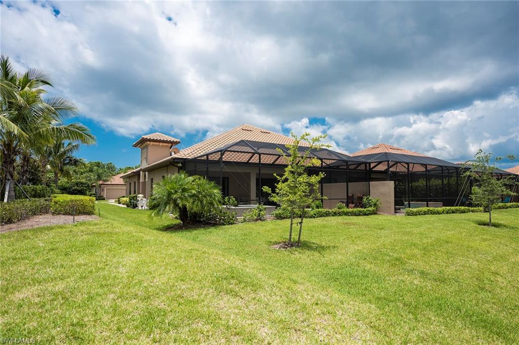 6560 Roma WAY photo 24