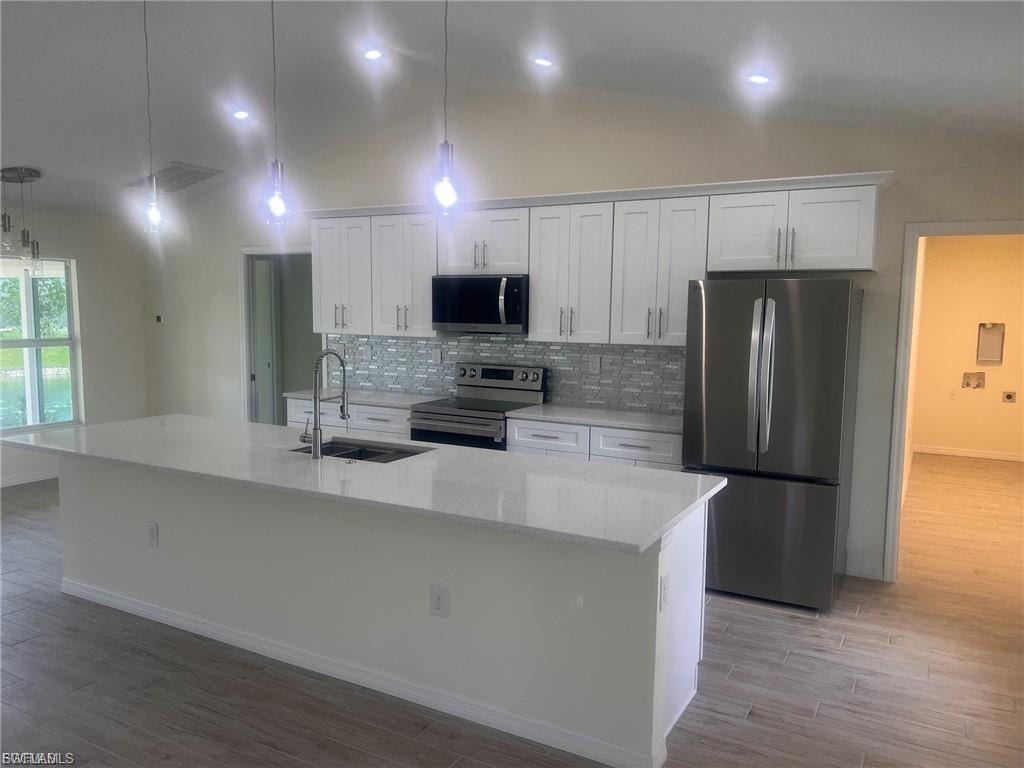 1210 NE 14th AVE
