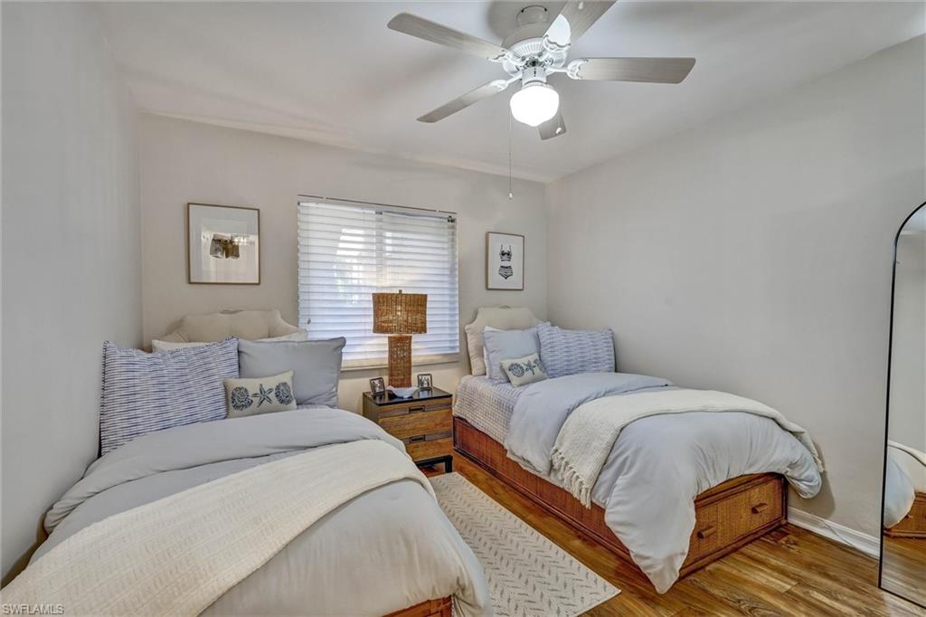 7340 Saint Ives WAY 3102 photo 26