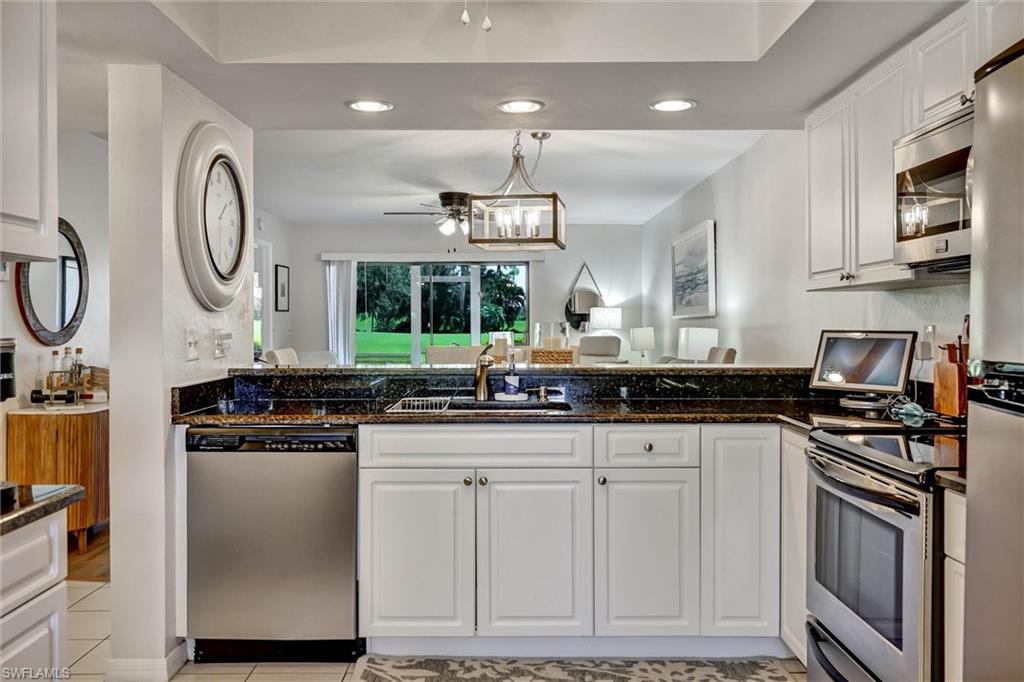 7340 Saint Ives WAY 3102 photo 9