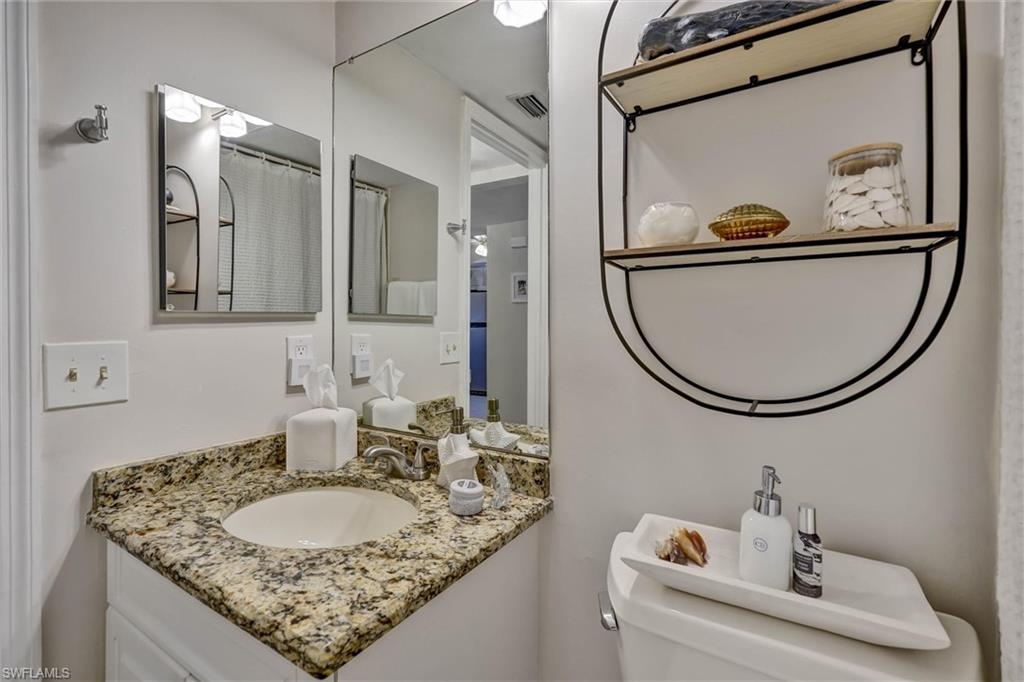 7340 Saint Ives WAY 3102 photo 30
